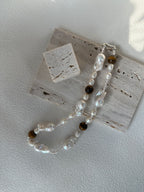 Bernstein- und Barockperlenkette