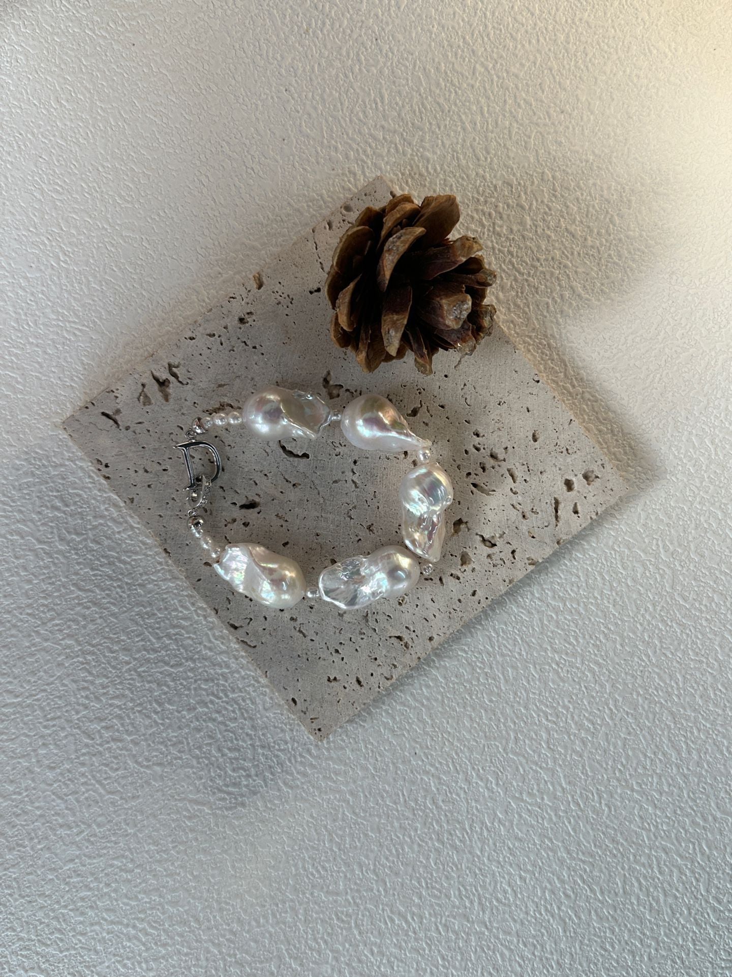 „Untamed on the Wrist“ Edison-Perlen-Armband aus Sterlingsilber