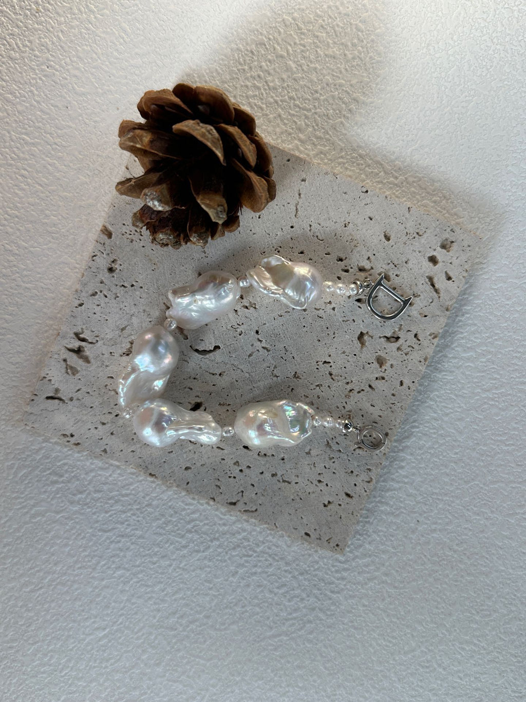 „Untamed on the Wrist“ Edison-Perlen-Armband aus Sterlingsilber