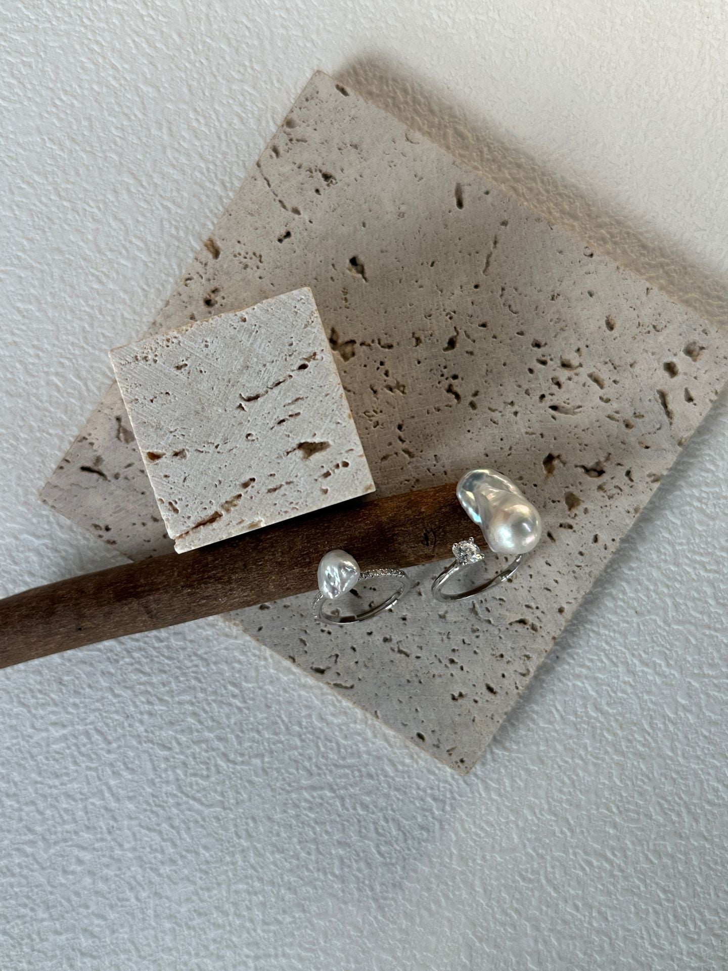 „Silver-Blue Poem“ Sterlingsilber-Ring mit Barockperle