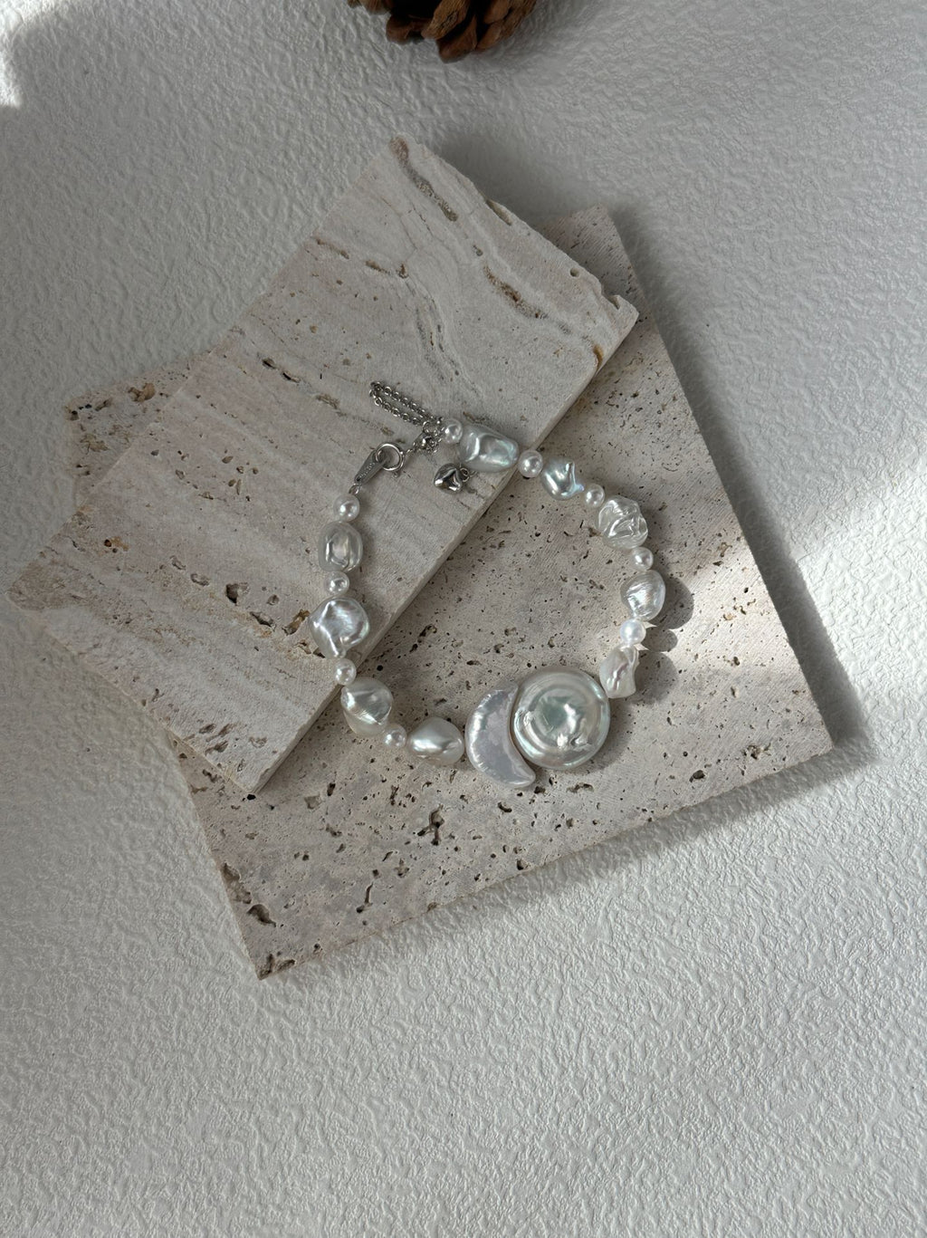 „Tidal Sun & Moon“ Sterlingsilber-Perlenarmband