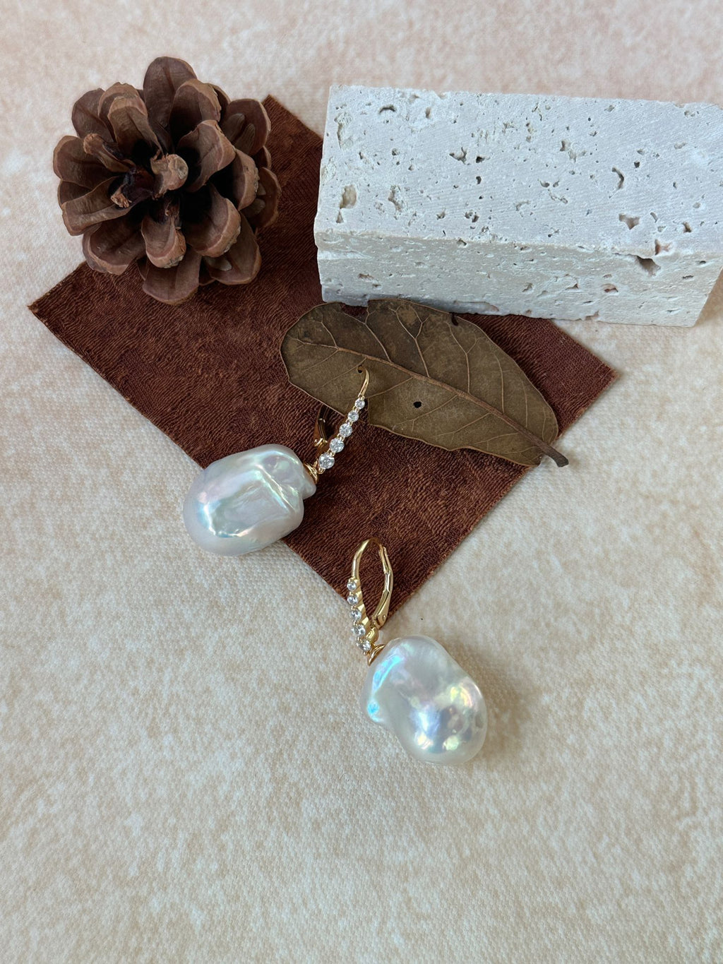 Barockperlen-Langohrhänger