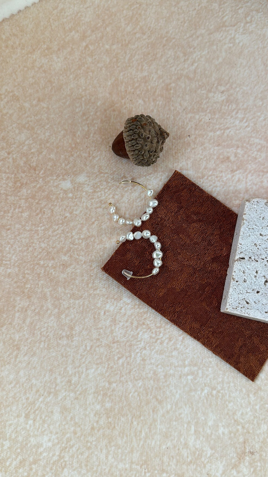 „Double C“ Perlen-Ohrringe