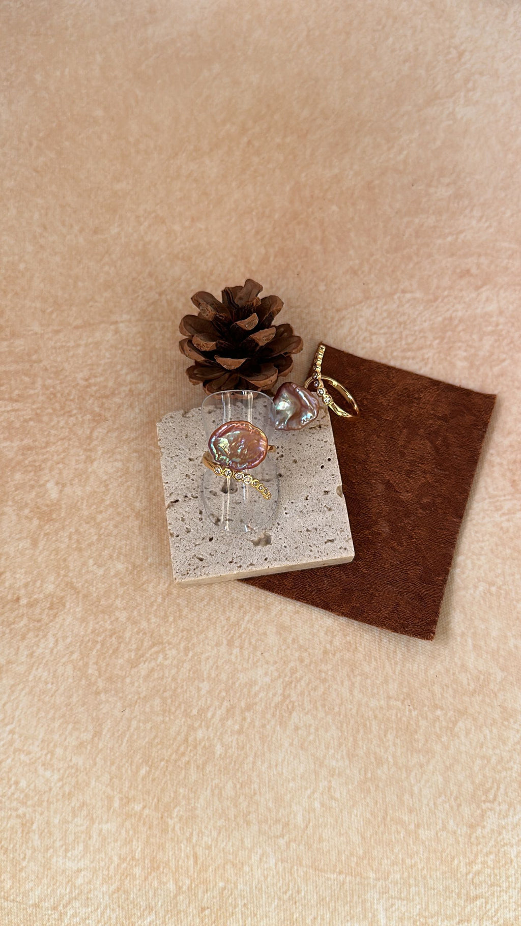 „Lilac Skirt“ Ring