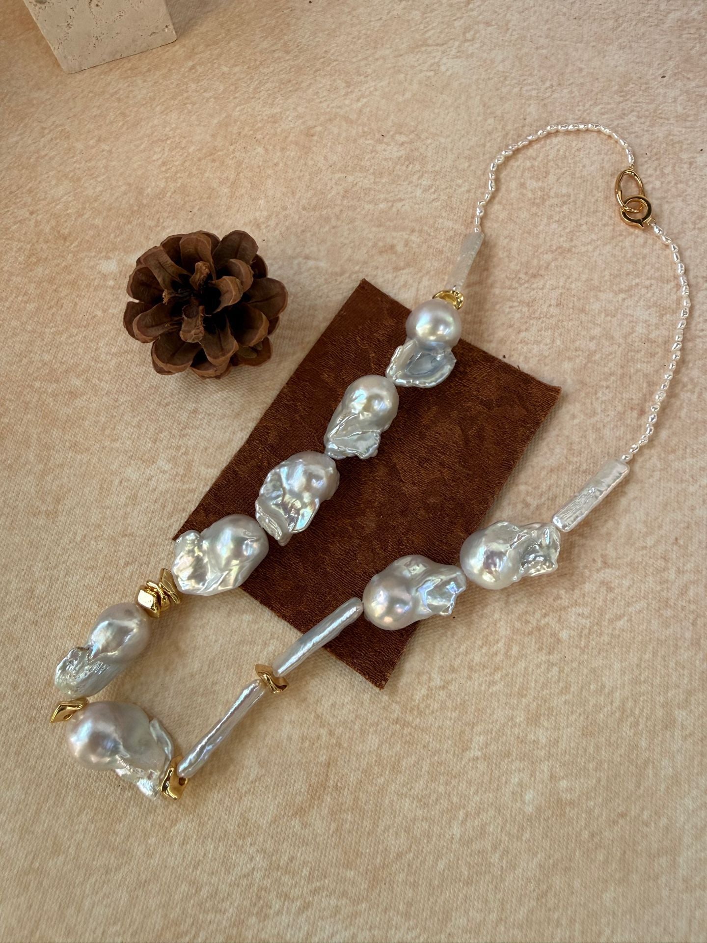 „Barn-Style“ Barockperlen-Halskette