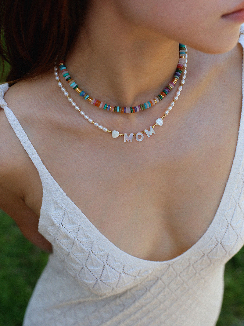 Personalisierte minimalistische Perlen-Buchstabenkette