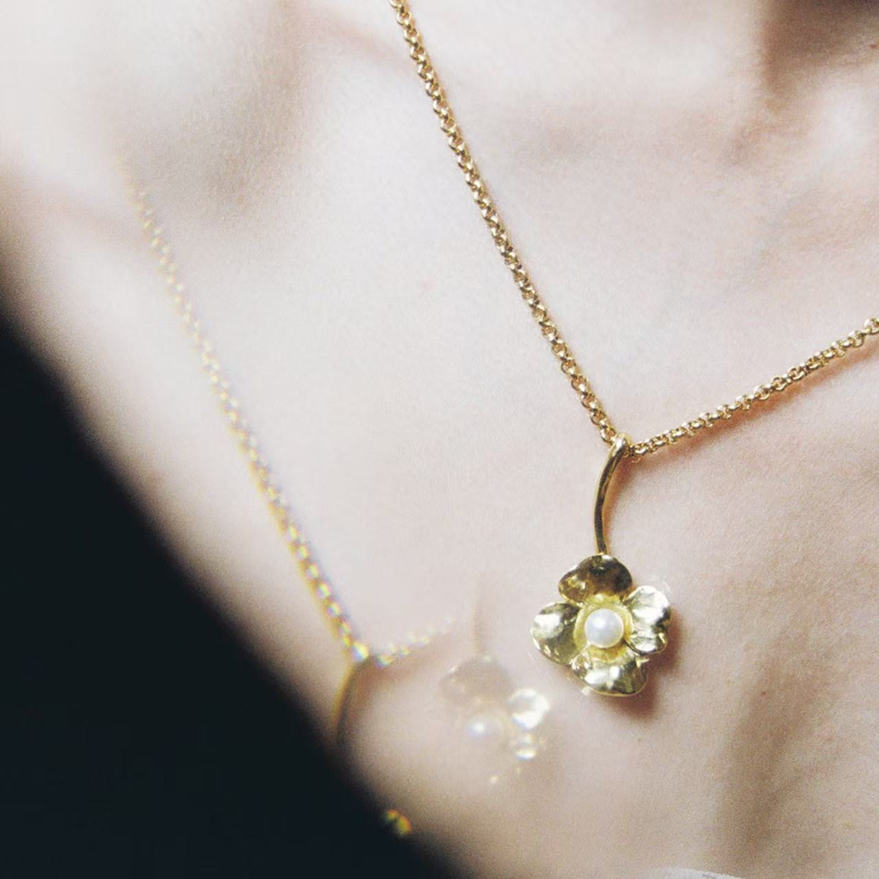 Vintage Pearl Flower Necklace