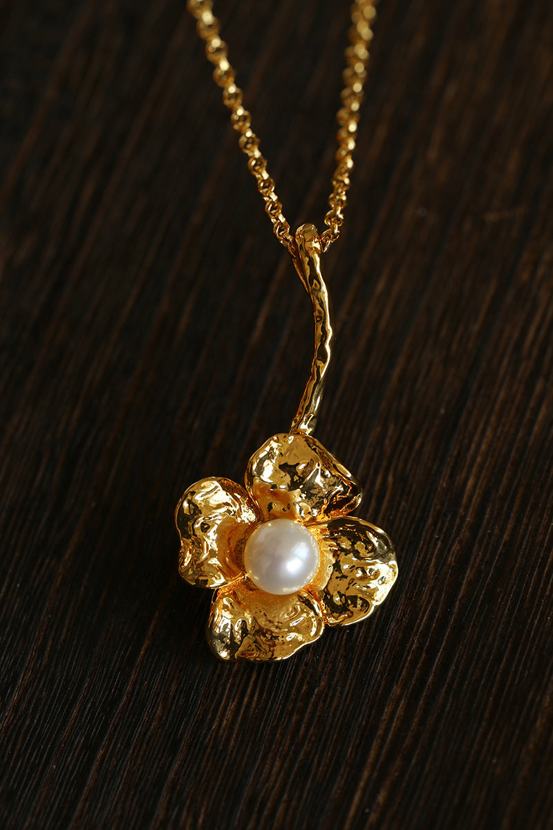 Vintage Pearl Flower Necklace