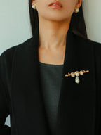 Round Geometric Natural Pearl Stud Earrings